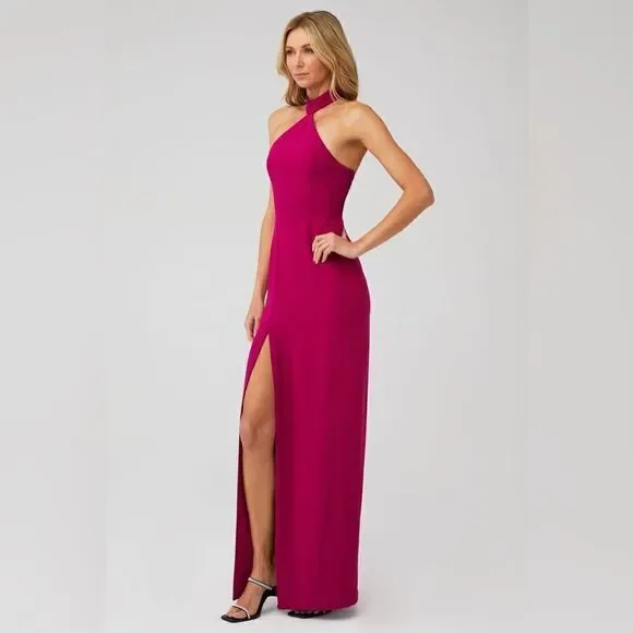 AMANDA UPRICHARD QUEEN GOWN - Picture 3 of 9